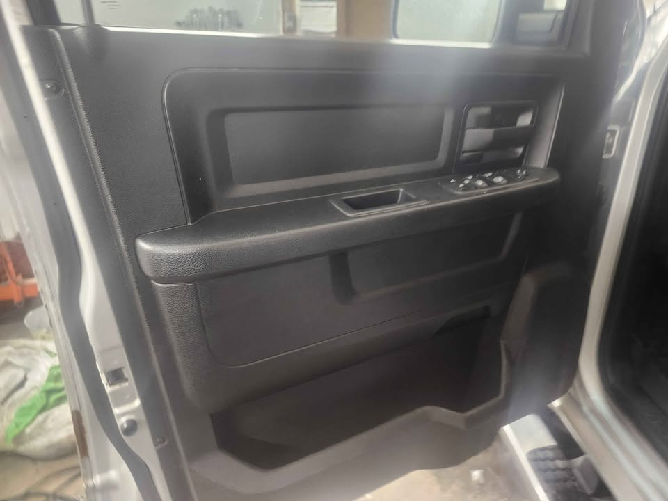 2013 DODGE RAM 1500 4X4 5.7 HEMI