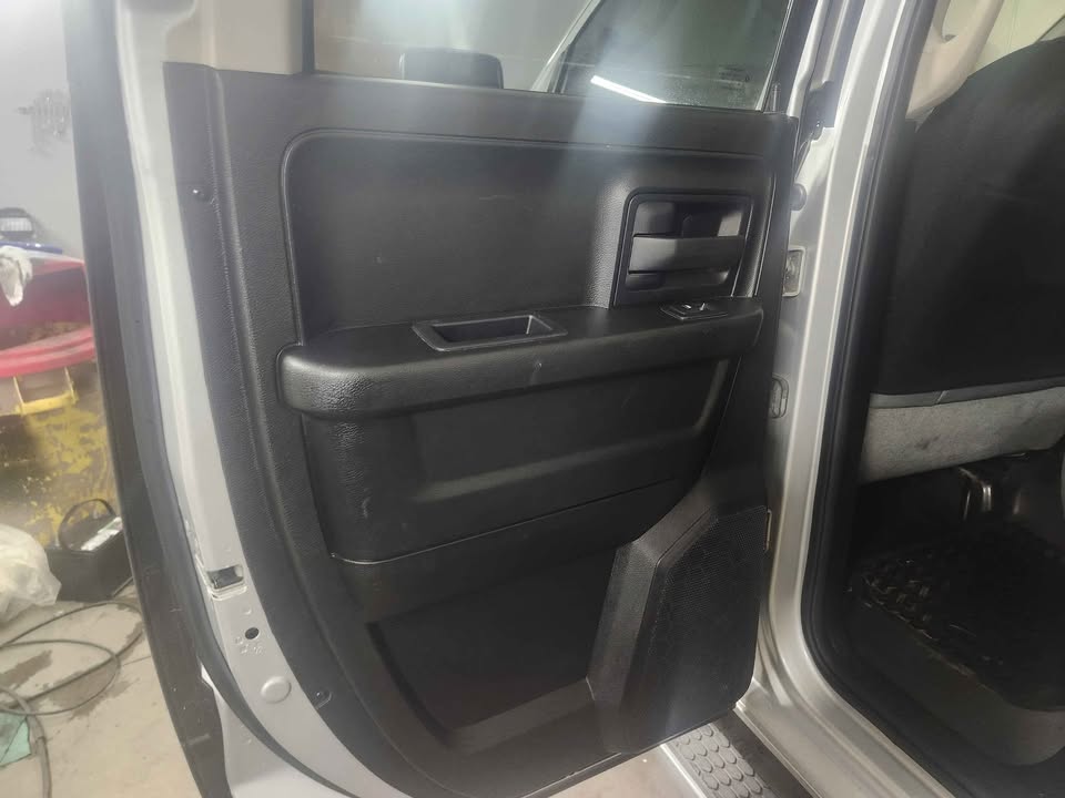 2013 DODGE RAM 1500 4X4 5.7 HEMI