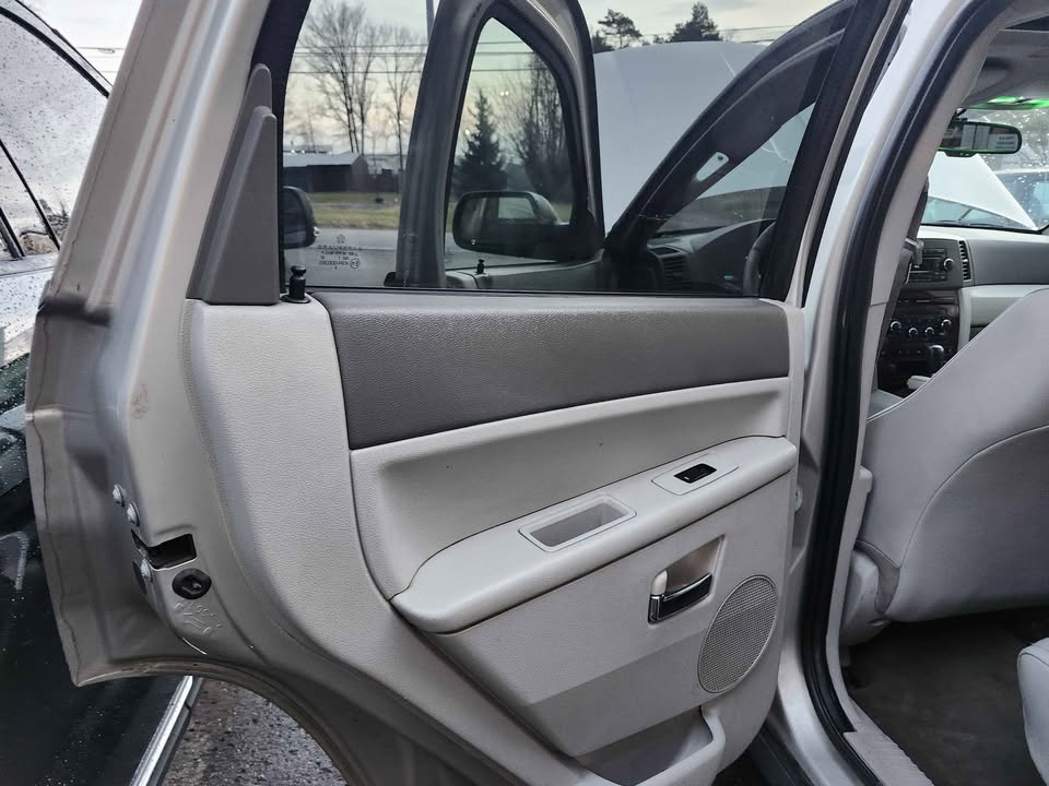 2007 JEEP GRAND CHEROKEE NEEDS TLC