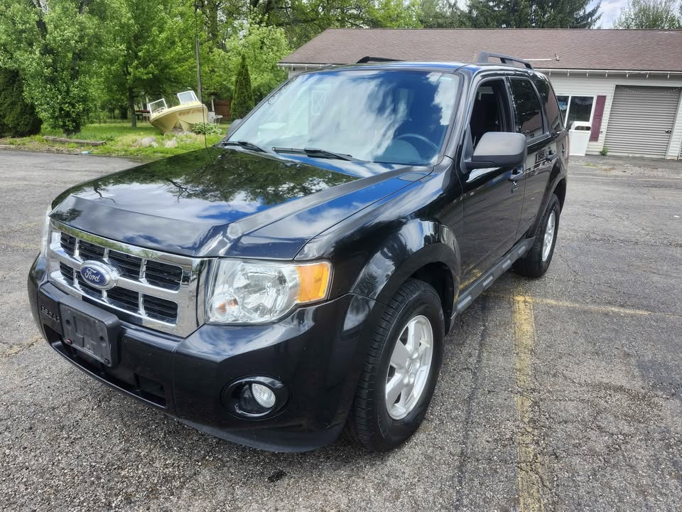 2011 FORD ESCAPE