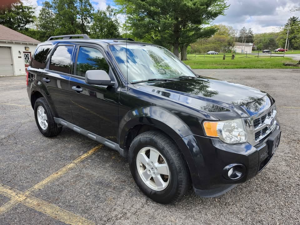 2011 FORD ESCAPE