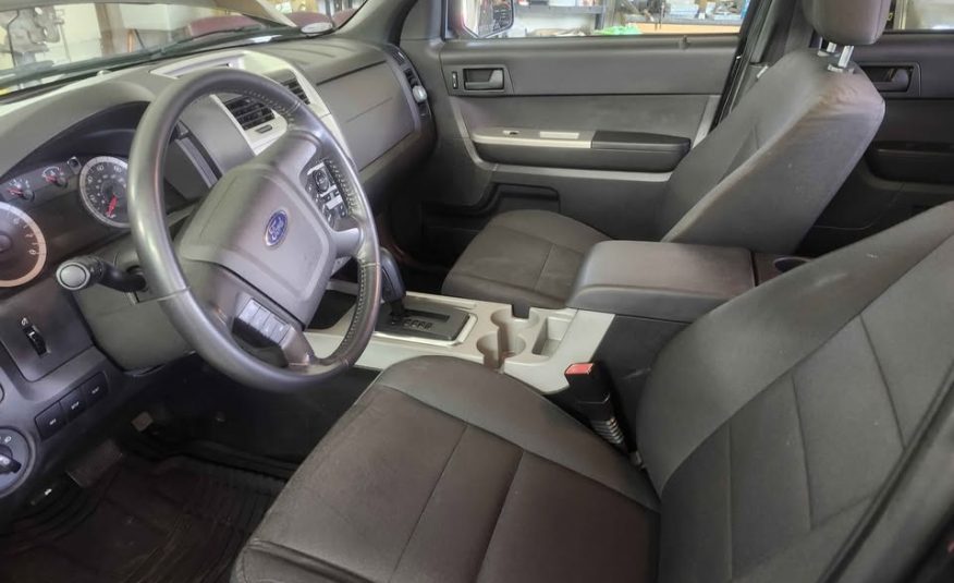 2011 FORD ESCAPE