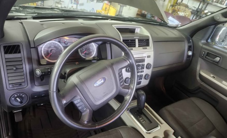 2011 FORD ESCAPE
