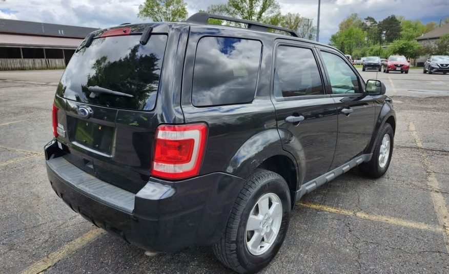 2011 FORD ESCAPE