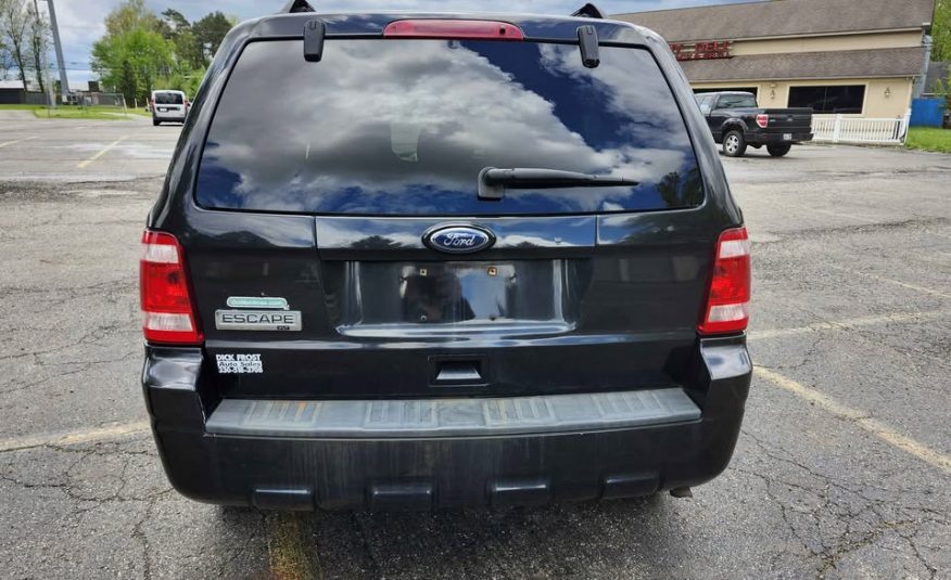 2011 FORD ESCAPE