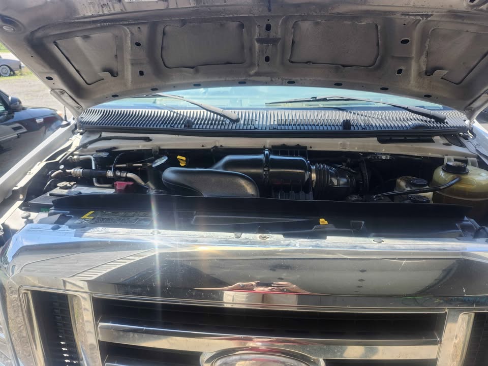 2014 FORD E250 ECONOLINE EXTENDED VAN