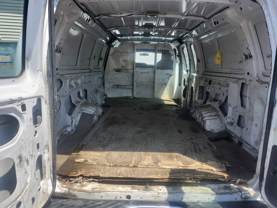 2014 FORD E250 ECONOLINE EXTENDED VAN
