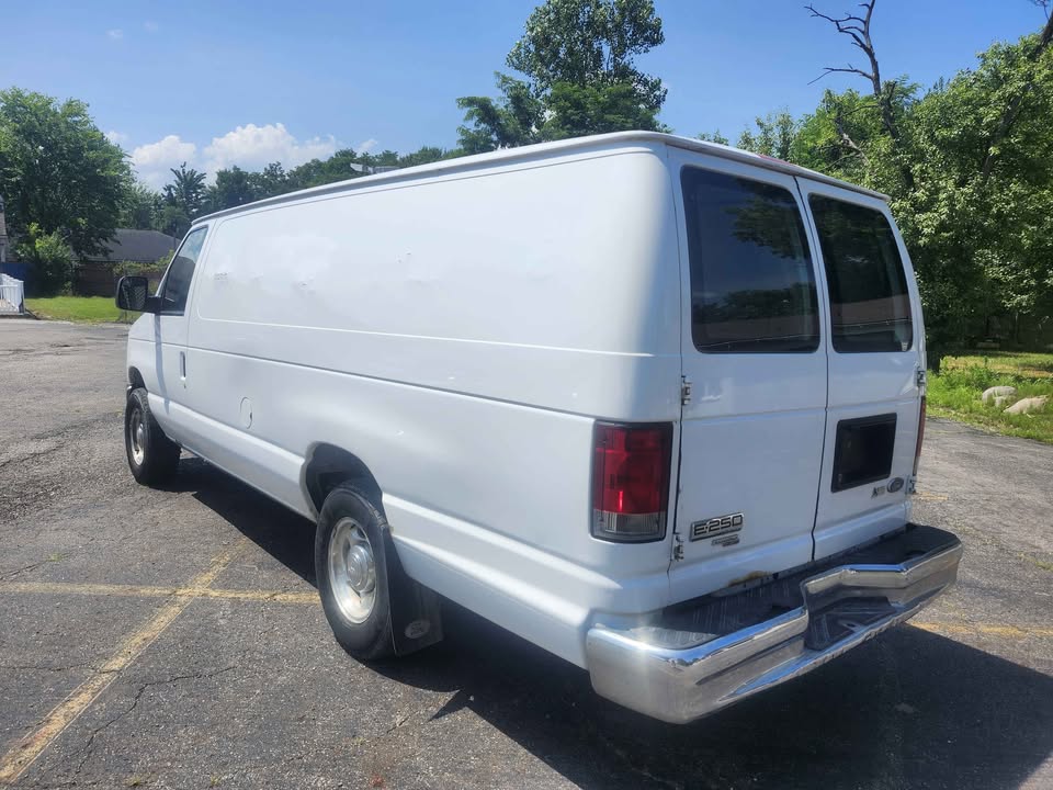 2014 FORD E250 ECONOLINE EXTENDED VAN