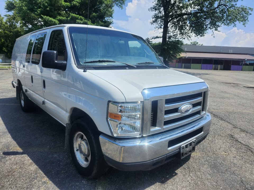 2014 FORD E250 ECONOLINE EXTENDED VAN