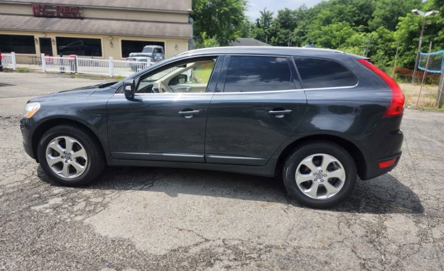 2013 VOLVO XC60 AWD