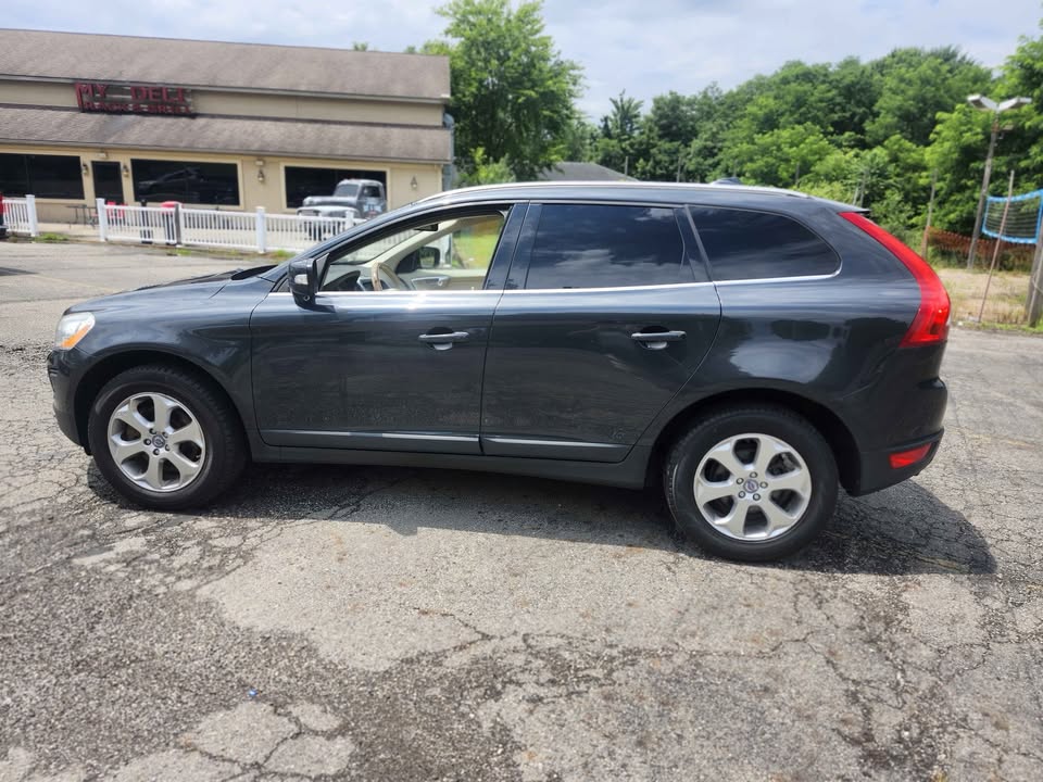 2013 VOLVO XC60 AWD