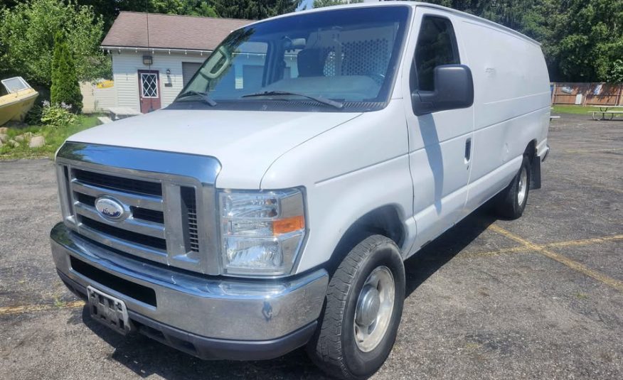 2014 FORD E250 ECONOLINE EXTENDED VAN