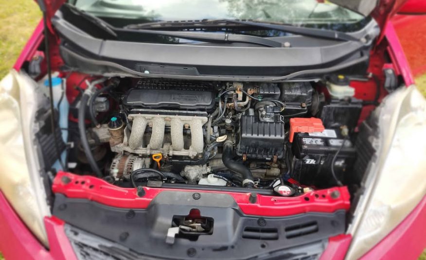 2010 HONDA FIT