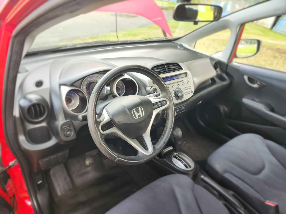 2010 HONDA FIT